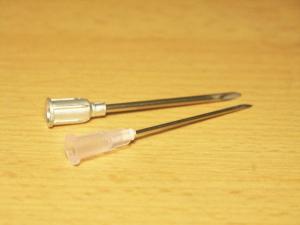 Nadel mit Spitze 0,7mm