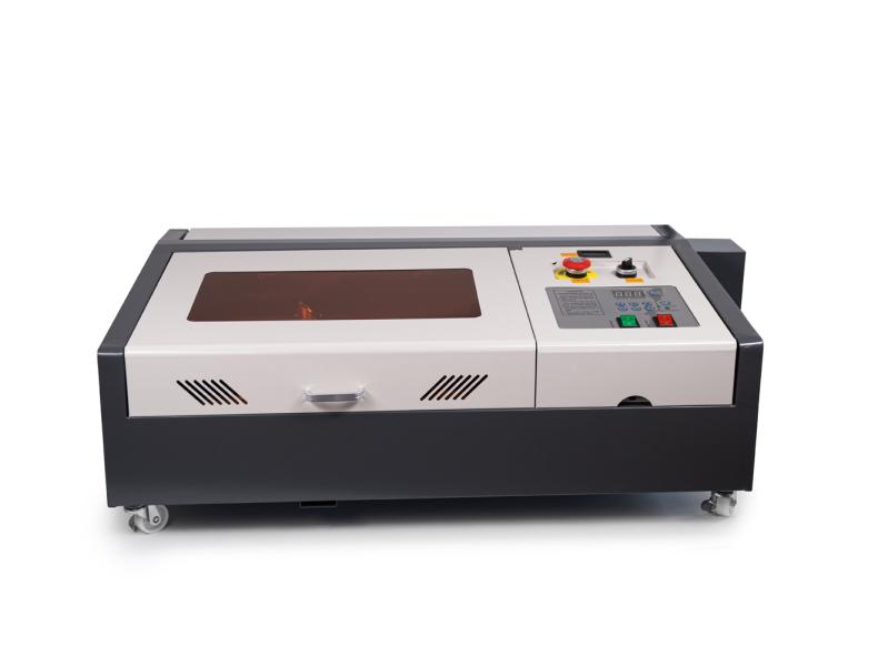 Gravieren und Schneiden CO2-Laser 50W XM-3020