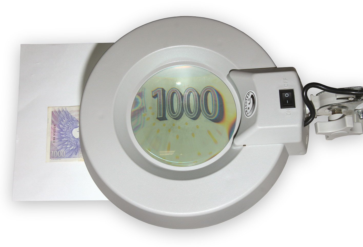 Lupenleuchte der Serie T86-E mit kreisförmigem Vergrößerungsglas, Vergrößerung 10D