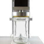 Automatischer Verschließer für Gläser und Flaschen mit Schraubverschluss